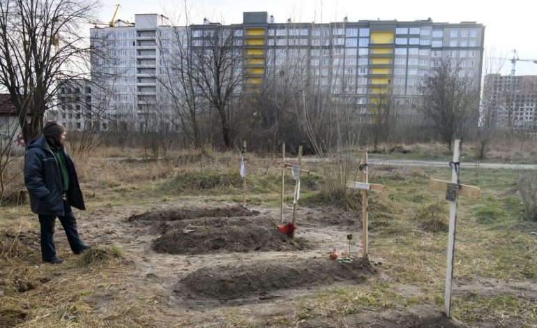 LUFTA NË UKRAINË/ OKB: Qindra civilë të ekzekutuar në fillim të luftimeve