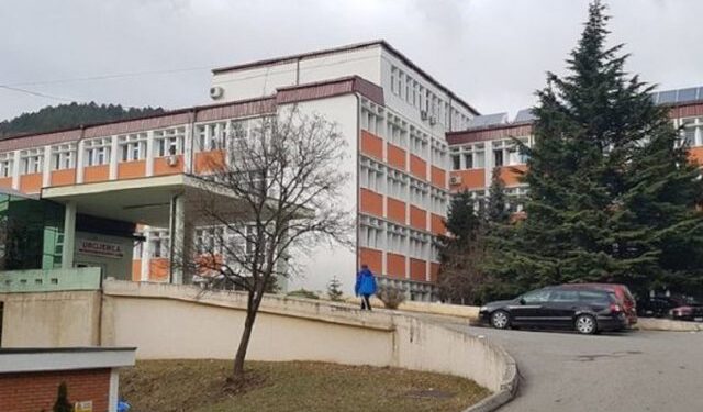 E RËNDË/ Foshnja lind pajetë, infermieret e fusin në lavatriçe me çarçafët derisa trupi copëtohet