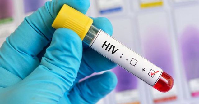 RAST I RËNDË NË TIRANË/ Dyshohet se mjekët infektuan me HIV 1 vjeçarin, prindërit e tij negativ (HETIMET)