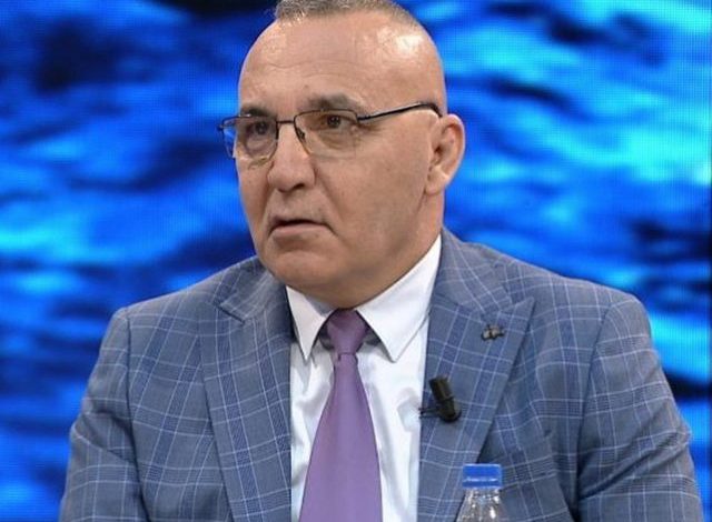 “Shumë të rinj tiranas nuk votojnë dhe nuk informohen nga TV-të”