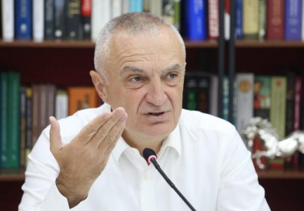 TENSIONET NË KOSOVË/ Meta: Beogradi politikë të vazhdueshme provokimi, përgjegjës edhe Edi Rama…