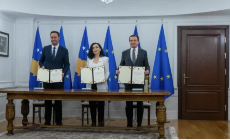 ÇFARË NDODH PAS APLIKIMIT TË KOSOVËS NË BE? Çfarë mund të bëjë tani Këshilli?