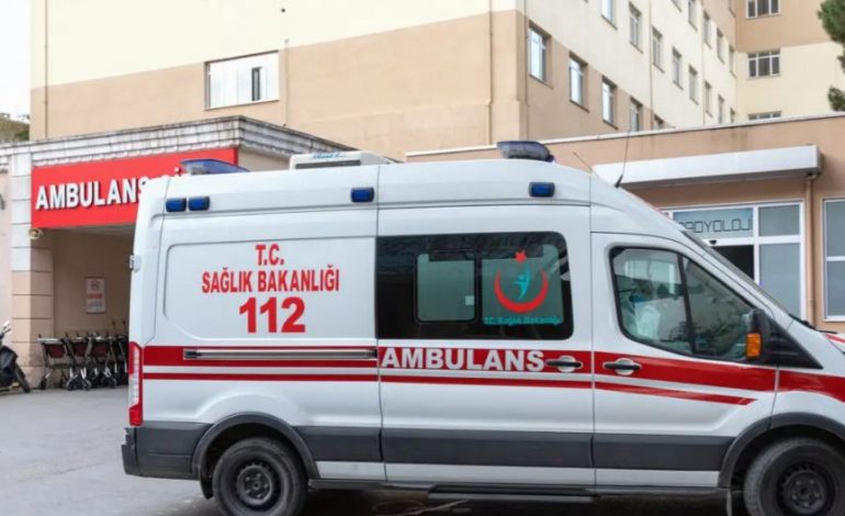 KRIM MAKABËR NË TURQI/ Babai vret me thikë dy vajzat e tij, e bëra për…