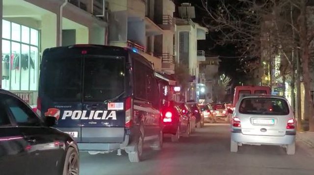 FNSH “ZBARKON” NË ELBASAN/ Kontrolle për personazhe të njohura të krimit