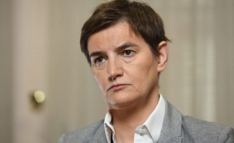 “NË CEP TË LUFTËS”/ Kryeministrja serbe flet për dërgimin e forcave të sigurisë në Kosovë: Jemi afër vendimit