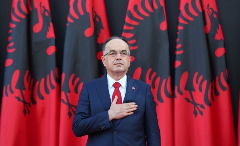DITA E RINISË/ Mesazhi i Begajt: Idealet e studentëve të dhjetorit ‘90 duhet të na frymëzojnë për të punuar me përgjegjësi