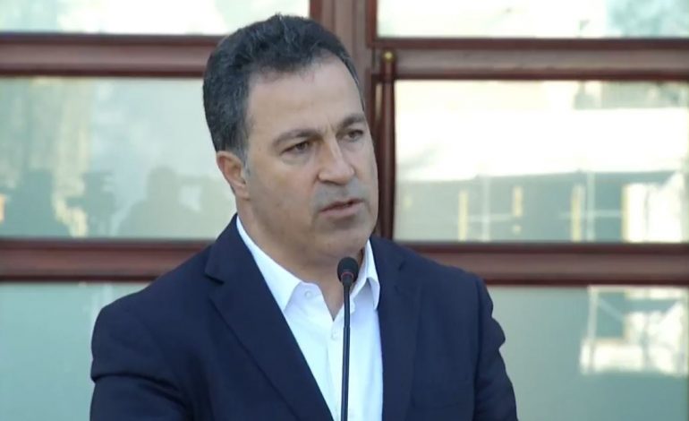 “PËRMES PORTIT TË DURRËSIT LEJOI SERBINË TË BËJË TREGËTI ME RUSINË”/ Ja si përgjigjet Peleshi për akuzat e medias malazeze