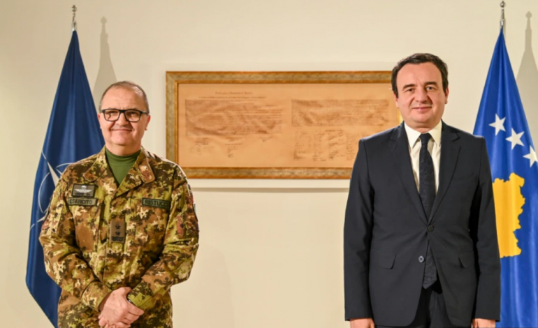 BARRIKADAT NË VERI/ Kurti takon liderët e KFOR-it dhe EULEX-it: Liria e lëvizjes duhet të rivendoset
