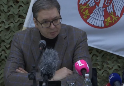 TENSIONET NË VERI/ Vuçiç flet pas takimit me përfaqësuesit e serbëve: Këtë të enjte nis heqja e barrikadave…
