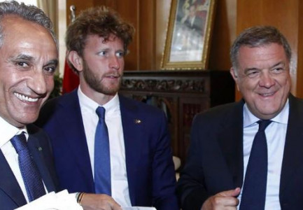 SKANDALI I KORRUPSIONIT/ Si u blenë nga Maroku ish-deputeti italian dhe burri i eurodeputetes greke për të ndikuar për Katarin