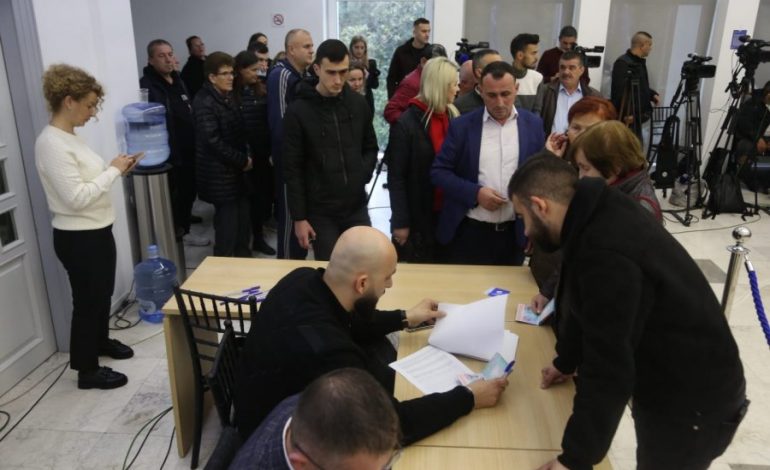 ZGJEDHJET LOKALE/ PD zgjedh kandidatët në 51 bashki, kush janë fituesit e parë