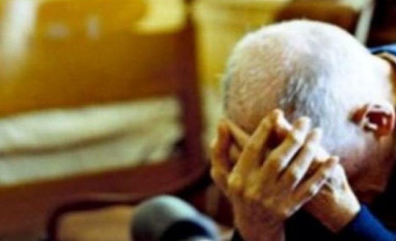 NDODH NË GJIROKASTËR/ Dhunon dhe bën për spital burrin e tezes, arrestohet 53-vjeçari