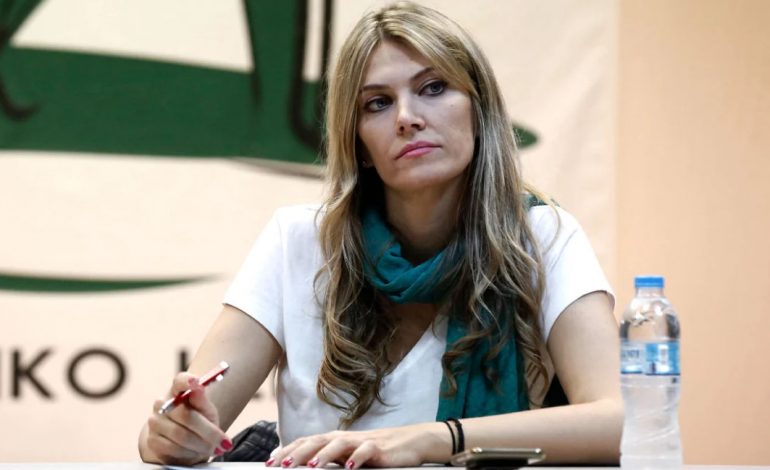 “SKANDALI QË NJOLLOSI IMAZHIN E PARLAMENTIT EUROPIAN”/ Analiza e Politico: Disa mollë të kalbura apo një shportë e tërë?