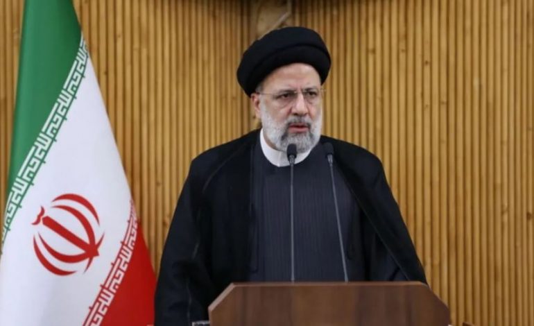 KËRCËNON presidenti iranian: Nuk ka mëshirë për armiqtë e Republikës Islamike