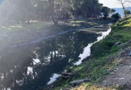 U GJET I VDEKUR NË KANAL/ Identifikohet viktima në Vlorë