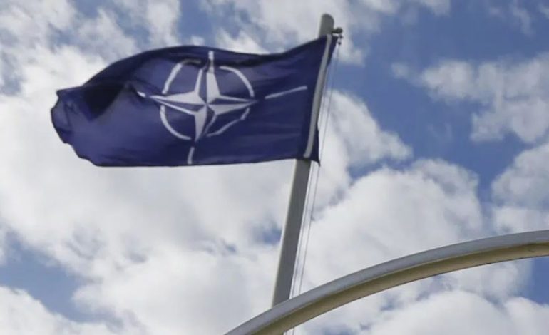 BLLOKADA PËR ANËTARËSIMIN NË NATO/ Suedia nis ekstradimin e kurdëve në Turqi