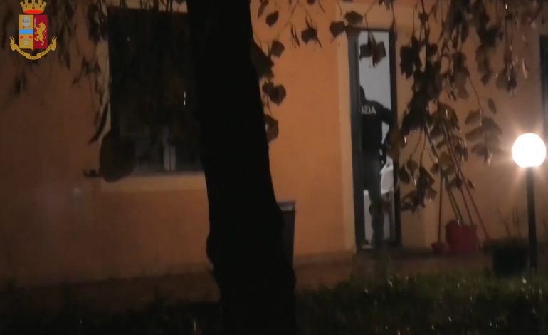 PAMJET DHE EMRAT/ Shkatërrohet banda e drogës në Itali, 11 shqiptarë të arrestuar