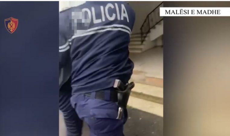 EMRAT/ Vrau dy persona dy vite më parë në Shkodër, arrestohet 27-vjeçari i shpallur në kërkim