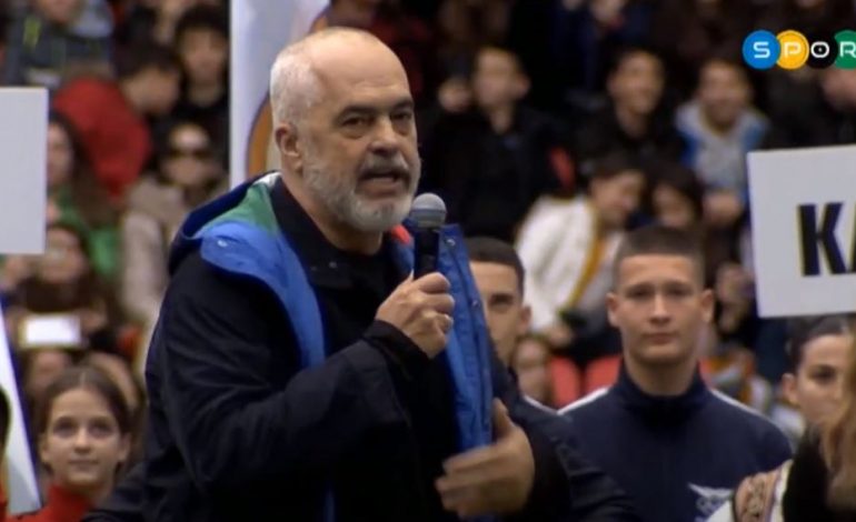 FESTA OLIMPIKE NË “AIR ALBANIA”/ Rama: Nga këtu do të dalin kampionët që do të krenojnë Shqipërinë