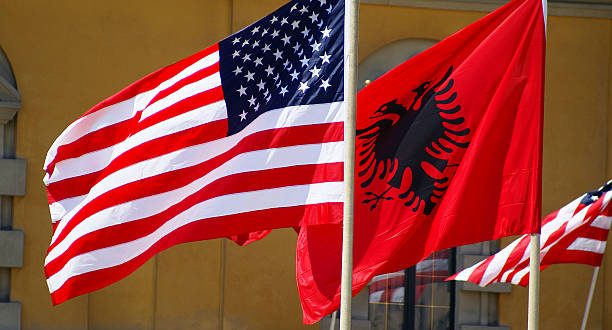 “DO HETOHEN NË MËNYRË AGRESIVE…”/ SHBA “kërcënon” me sanksione politikanët e korruptuar në Shqipëri e Maqedoninë e Veriut