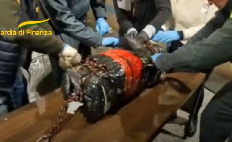 DETAJET/ Një shqiptar në krye të bandës kriminale italo-shqiptare, si u sekuestruan 1.3 ton kokainë në Savona brenda dy javësh