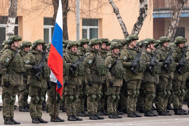 LUFTA/ Inteligjenca amerikane bën bilancin e rusëve të vrarë: Nga nisja e konfliktit kanë vdekur mbi…