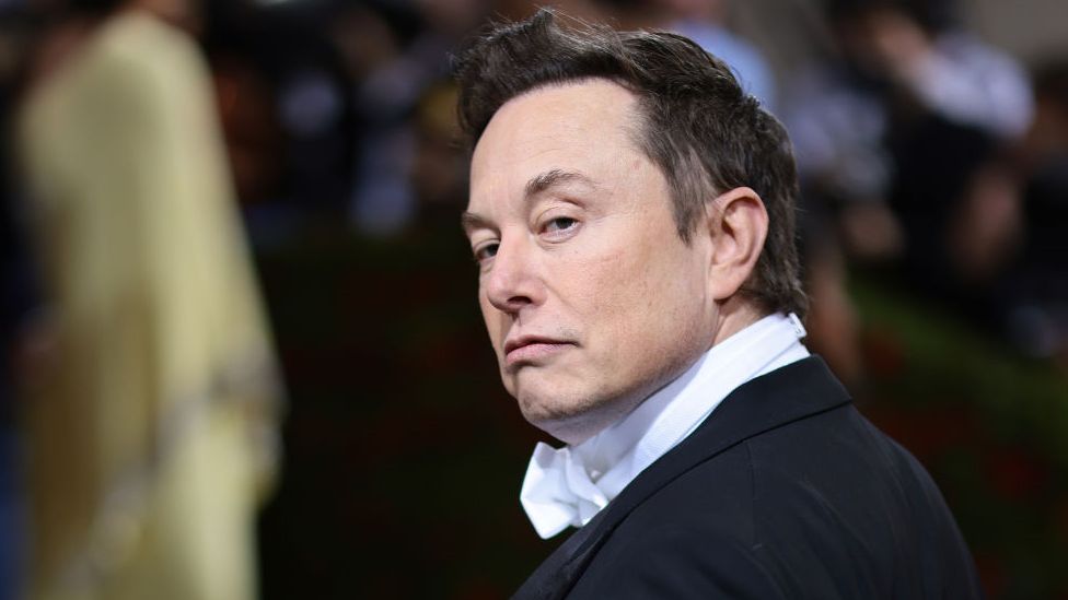 SKEDARËT E TWITTER/ Babai i Elon Musk: Kam vërtet frikë se djalit tim mund t’i ndodhë diçka