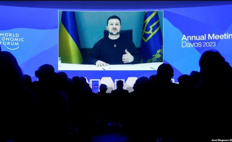 LUFTA/ Zelensky bën thirrje për armë moderne për të zmbrapsur sulmet ruse