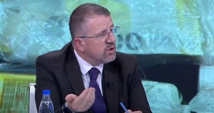 “PARATË E PISTA…”/ Ish drejtuesi i Krimeve të Rënda: Në një vend ku ka cash, krimi i organizuar dhe korrupsioni bëjnë qejf