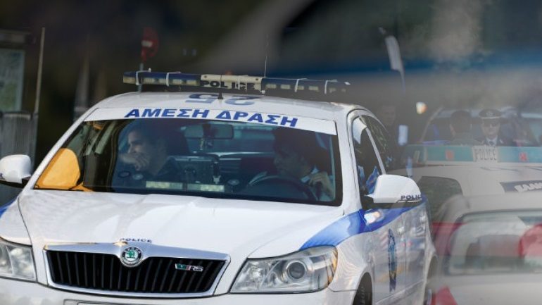 TRONDITET GREQIA/ Gjendet i varur një 50-vjeçar pas sherrit me një grua, 47-vjeçarja: Nuk e vrava, vetëm i hoqa karrigen
