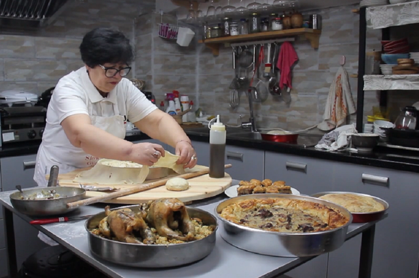 SI TË HEQIM KILET E FESTAVE? Nutricionistët: Jo dieta drastike, por përdorni…