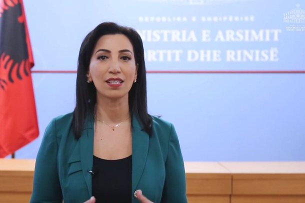 STUDENTËT JASHTË “PAKOS SË MADHE”/ Kushi: Po përfitojnë indirekt me rimbursimin e energjisë