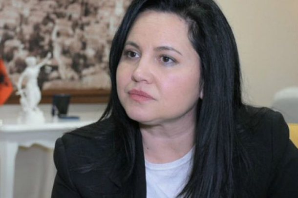 TELEFON, NJË ARKË ME PESHK DHE 1 MIJË EURO…/ Apeli “mbyll” në burg Rovena Vodën