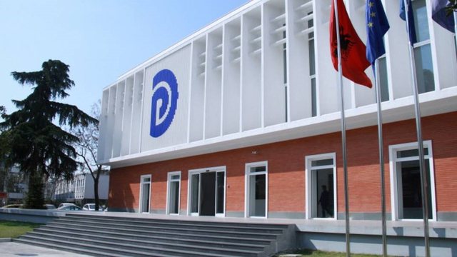 DETAJET/ 3 skenarët për fatin e vulës së PD-së, si mund të ndryshojnë balancat
