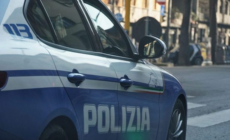 VRAU BASHKËATDHETARIN DHE BËRI 14 VITE BURG/ Autoritetet italiane dëbojnë 42-vjeçarin drejt Shqipërisë: Person me rrezikshmëri të lartë…