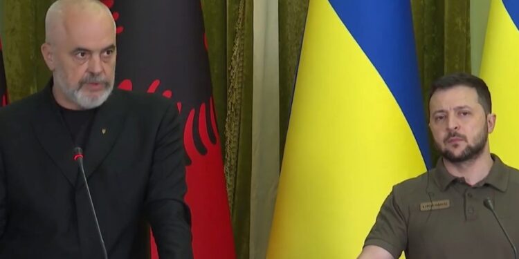 BISEDA ME RAMEN/ Zelensky: Diskutuam për hapjen e ambasadës në Kiev e deri tek situata e luftës