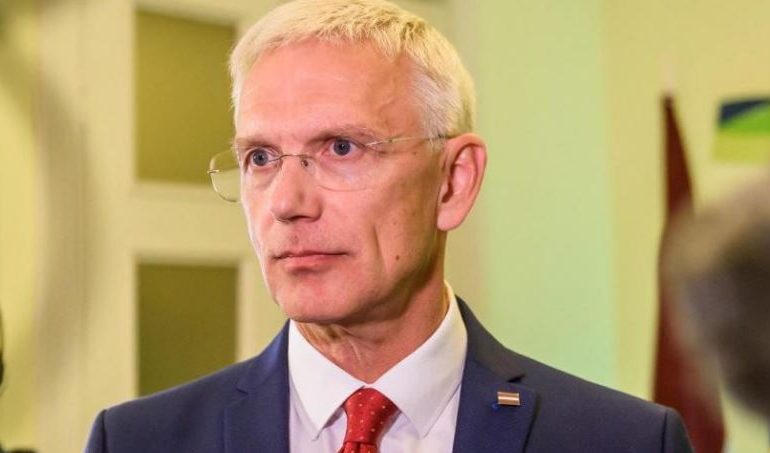 “KUSH DO TA NDALOJË RUSINË?” Kryeministri letonez: Nëse Ukraina nuk fiton, atëherë do të përballemi me një problem të madh