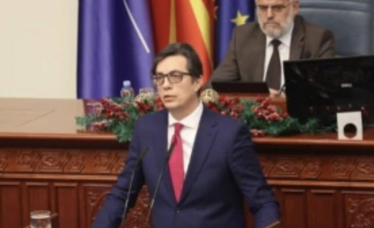 MAQEDONI E VERIUT/ Pendarovski: Shërbimi inteligjent rus, pas strukturave bullgare që bëjnë fushatë anti-maqedonase