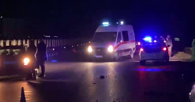 E RËNDË/ Makina del nga rruga në Gjirokastër, shoferi humb jetën në spital