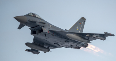 RRITET FRIKA NË KIEV/ Avionët luftarakë rusë nisen nga Bjellorusia