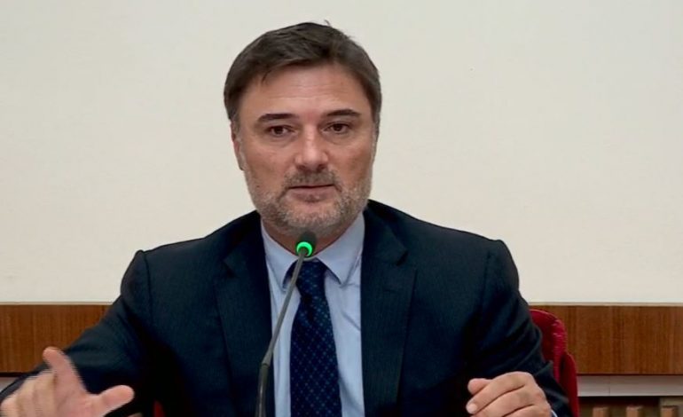 EMRAT/ Alibeaj përjashton edhe 4 deputetë të tjerë të PD nga grupi parlamentar