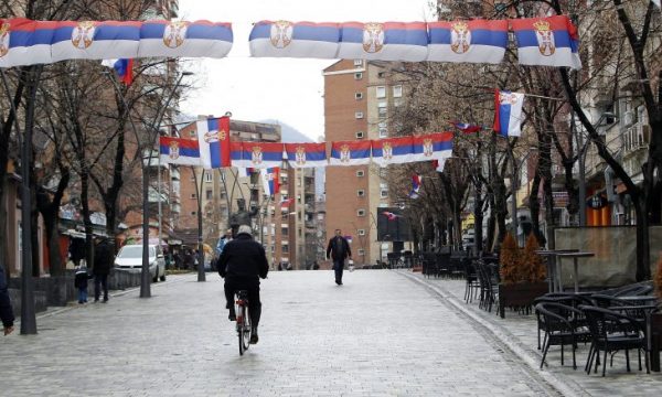 DORËHEQJET E POLICËVE SERBË NË VERI/ Shpallet konkursi për efektivët e rinj