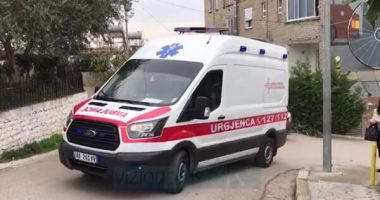 AKSIDENT NË BERAT/ Motori përplaset me “Audin”, dërgohet në spital 22-vjeçari