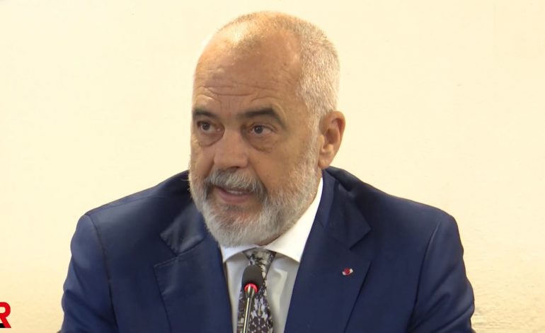 RAMA MBLODHI KRERËT E POLICISË/ Zbulohen porositë që u la kryeministri drejtuesve të qarqeve