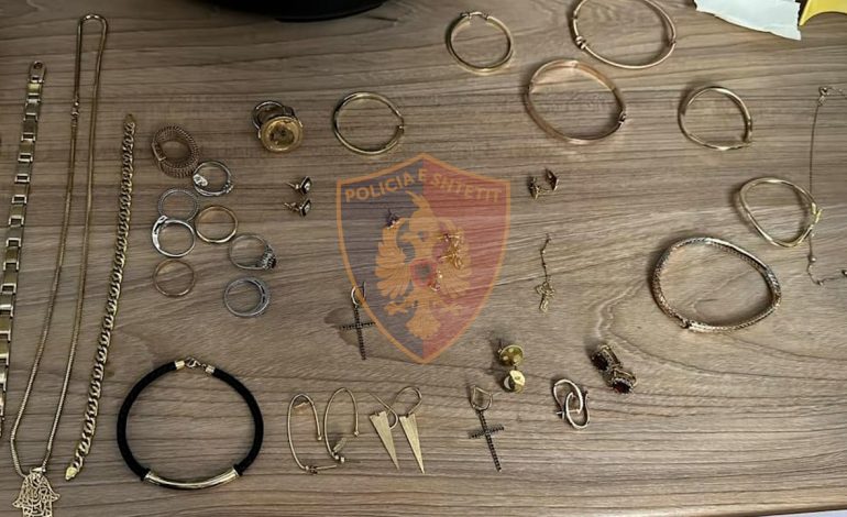 TË TJERA DETAJE/ Vodhi shuma të mëdha parash dhe bizhuterish në banesën ku punonte, pastruesja kishte të paktën dhe 5 denoncime të tjera