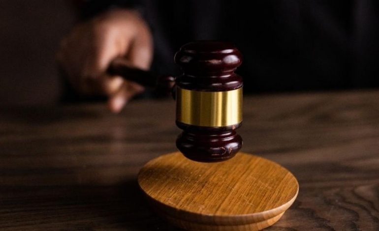 E PËSOJNË KEQ/ Kapen me 4 kg heroinë në makinë, dënohen tre shqiptarët në Francë