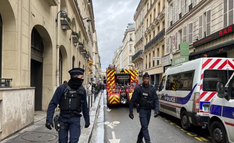 E RËNDË/ Sulm me thikë në një stacion treni në Paris, disa të plagosur
