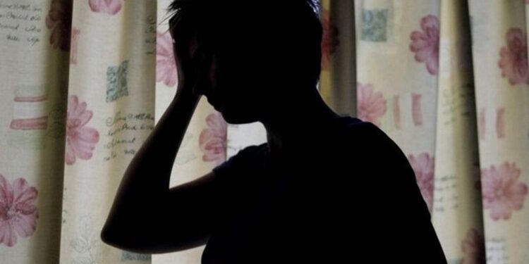 E RËNDË NË FERIZAJ/ E mitura abuzohet seksualisht në një motel, autori e publikon aktin në TikTok