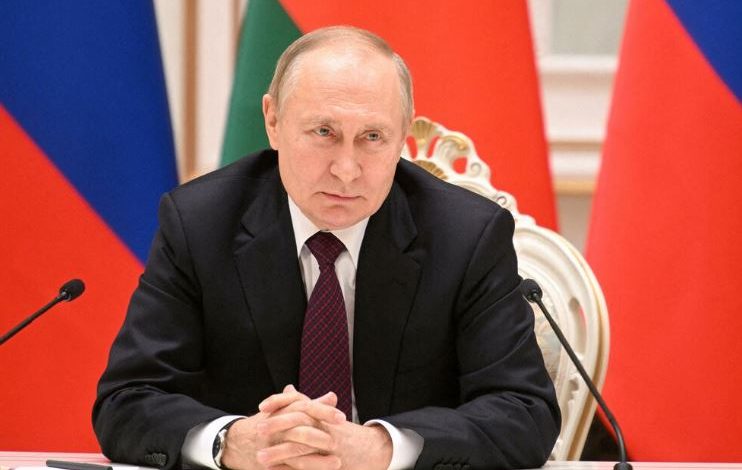 DODIK NDEROI PUTININ/ Ambasadori ukrainas akuzon presidentin e Republikës Srpska: Terroristët i shpërblejnë terroristët