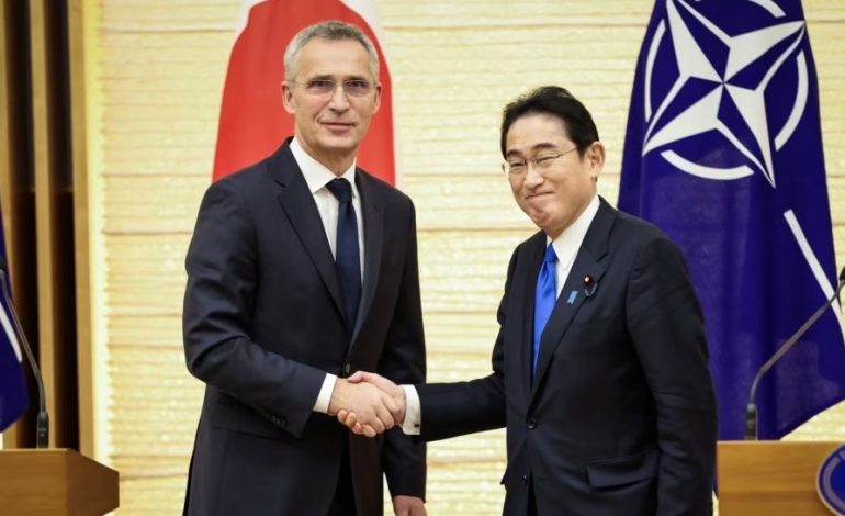 ANALIZA E REL: Japonia dhe NATO bashkohen kundër kërcënimeve të Kinës dhe Rusisë